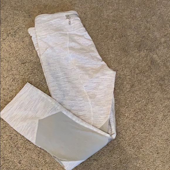 lululemon athletica Pants - Lululemon Pace Rival Crops